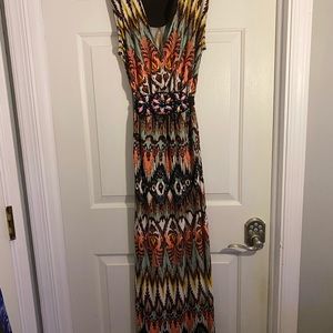 R and M Richards maxi dress size 16W